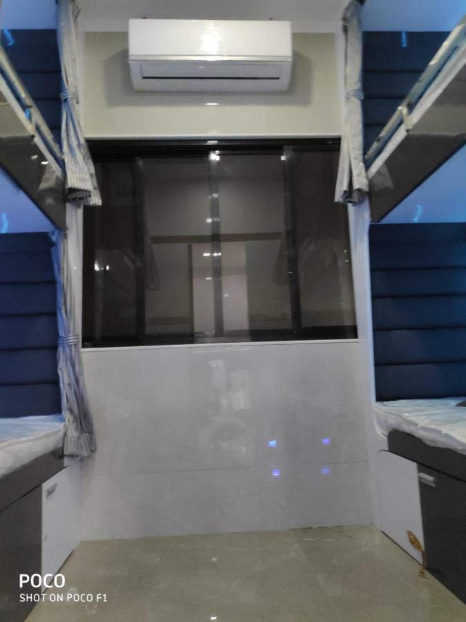 Ocean Dormitory Mumbai Exterior foto